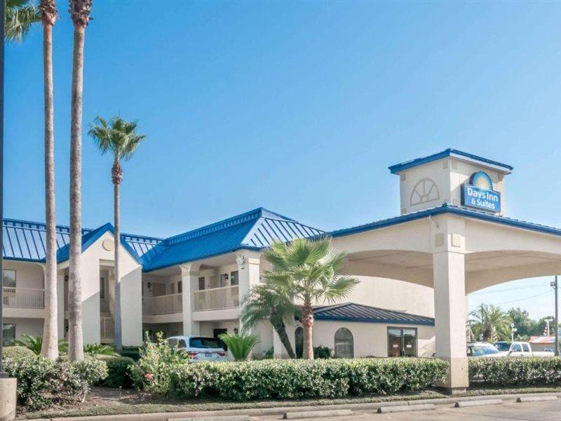 Hotel Days & By Wyndham 2*